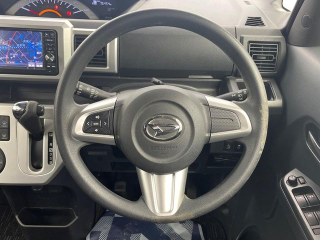 �y�X�e�A�����O�X�C�b�`�z�^�]���A�O������ڐ������炷���ƂȂ��A�I�[�f�B�I���̑��삪�\�ȕ֗��@�\!���S&���K�ȃh���C�u�����o���Ă���܂���