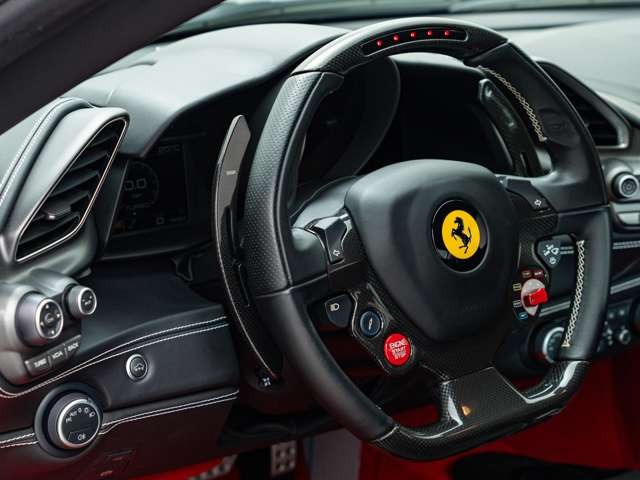 �y�Ȃ�ƔN�ԕۏ؎���5000��!24���ԑΉ��̃A�y���^�ۏ؁z�ƊE�ő��N���X��381���ʂ�N�Ԃ�����300���~�܂ŕۏ؁BF�K���X�̔�ѐΕۏ�10���~�A����100km���b�J�[���t�����A�y���^�ۏ؂���������!