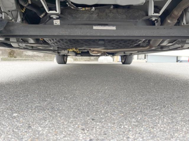 ����肪���ꂢ�Ȃ����ɁA�h�K���H�̎{�H���I�X�X���B�~��n��͂������A���ݕ��ɂ��Z���̕���A��Ń}�����E�E�B���^�[�X�|�[�c���������ɑ�ύD�]���������Ă���܂��B