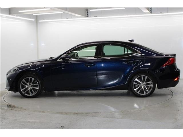 ���Ǝҗl�ւ̔̔��͂��f�肳���Ă��������܂��B �Ԍ������ԗ��̏ꍇ�́A�Ԍ����擾�������x�������z�ŕ\�����Ă���܂��B