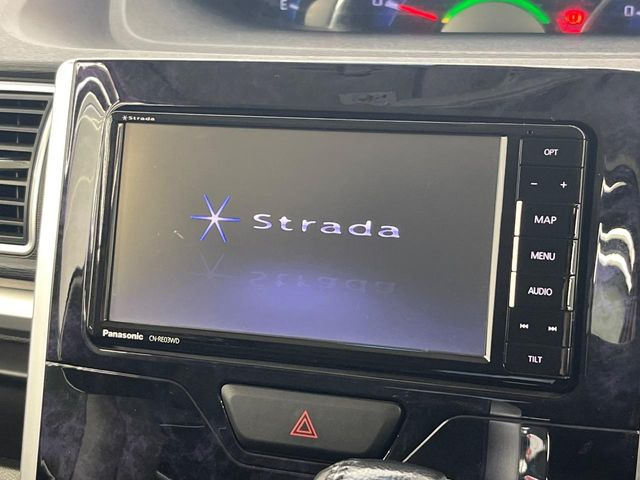 【ナビゲーション】目的地までしっかり案内してくれる使いやすいナビ。Bluetooth接続すればお持ちのスマホやMP3プレイヤーの音楽を再生可能!毎日の運転がさらに楽しくなります!!