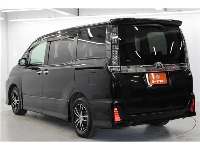 ���Ǝҗl�ւ̔̔��͂��f�肳���Ă��������܂��B �Ԍ������ԗ��̏ꍇ�́A�Ԍ����擾�������x�������z�ŕ\�����Ă���܂��B