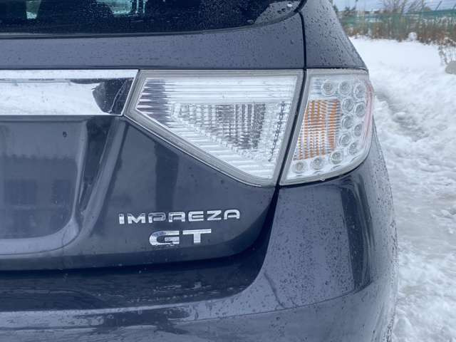 ���X�͔N�����x�ƂȂ��Ă���܂��B�c�Ǝ��Ԃ�10:00�`19:00�ł��B