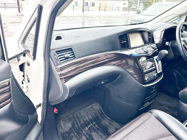 �D�y�{�X�ł́A���W������������܂����L�x�Ȃ��Ԃ����������Ă���܂��̂Ő��񂨖⍇�����҂����Ă���܂���wNEODrive�x����TEL011�]792�]0374