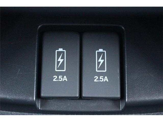 弊社はあいおいニッセイ同和損保代理店です。全営業社員が保険の募集人資格を取得しております。お気軽にご相談ください。