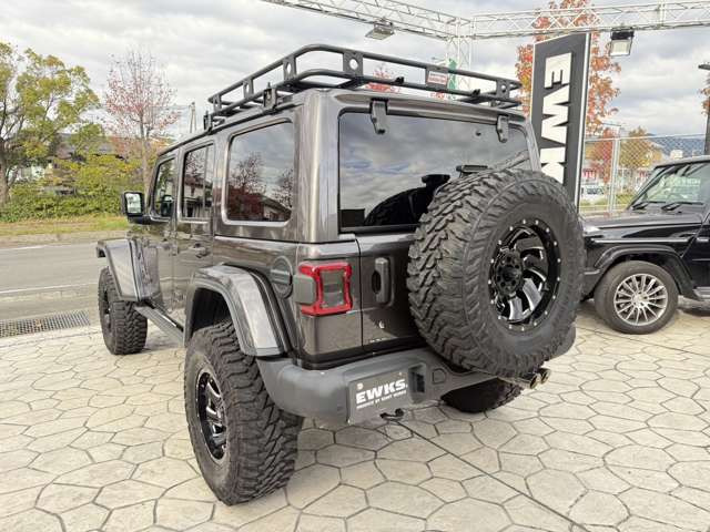 ラングラーアンリミテッド サハラ 4WD