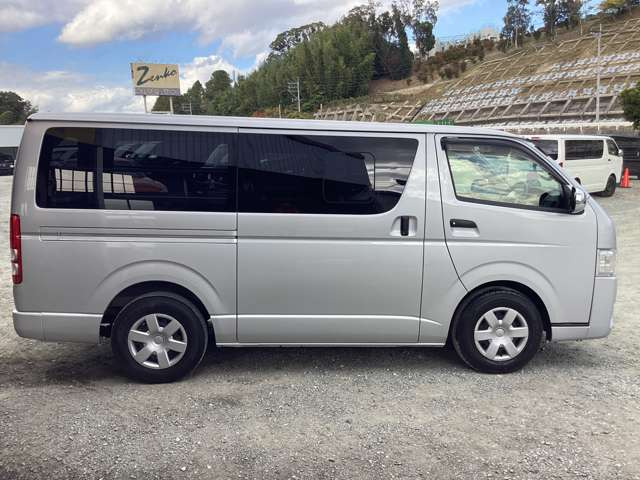 �S�ԕۏؕt��!�ʓr�L���ōŒ�3�N���s������������������܂�!�����Ȃǌ�����܂��̂ŁA���C�y�ɂ��₢���킹����������