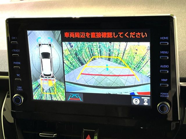 �y�p�m���~�b�N�r���[���j�^�[�z��p�̃J�����ɂ��A�ォ�猩���낵���悤�Ȏ��_��360�x�N���}�̎��͂��m�F���邱�Ƃ��ł��܂������p�������m�F���₷���A�����ꏊ�ł̐؂�Ԃ��⒓�Ԃ��X���[�Y�ɍs���܂��B