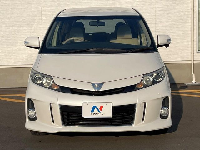 弊社では、全車『修復歴なし』のお車のみ取り扱っております。専任バイヤーによる厳選した仕入れの後、入庫後の車両チェックを行い、ネクステージが認定した高品質な中古車をご提供しております。