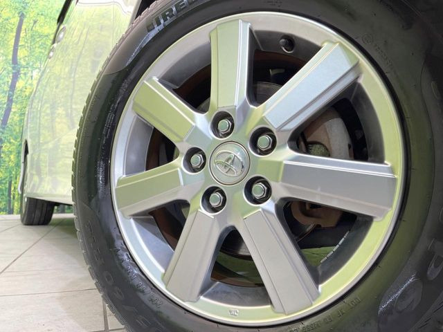 �y����16�C���`�A���~�z�C�[���z�O�ςɃ}�b�`���������A���~�z�C�[���𑕒����Ă���܂��B�e��ЊO�A���~�z�C�[����A�X�^�b�h���X�^�C�����戵�����Ă���܂��B���񂲑��k����������