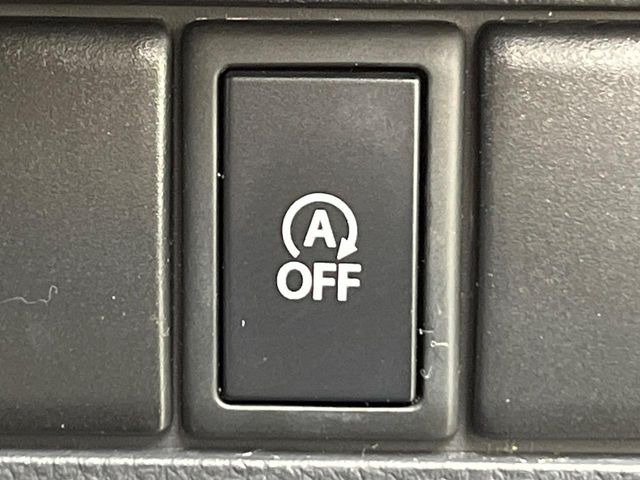 �y�A�C�h�����O�X�g�b�v�z�ԐM����a�؂Œ�Ԃ����ۂɃG���W�����~���A���ʂȔR���̏����}���܂��B�R��������ی�ɂȂ���@�\��G���W���̓u���[�L�𗣂��΍Ďn�����܂��B