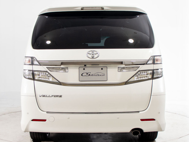 ★展示前点検実施★特殊な機材も用いて、全車点検を実施しております!