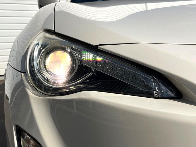 �yHID�w�b�h���C�g�z���ɖ��邭�O�����Ƃ炵�Ă����̂ŁA���V����Ԃ̑��s�������E�ǍD�ň��S���Ă���肢�������܂��B