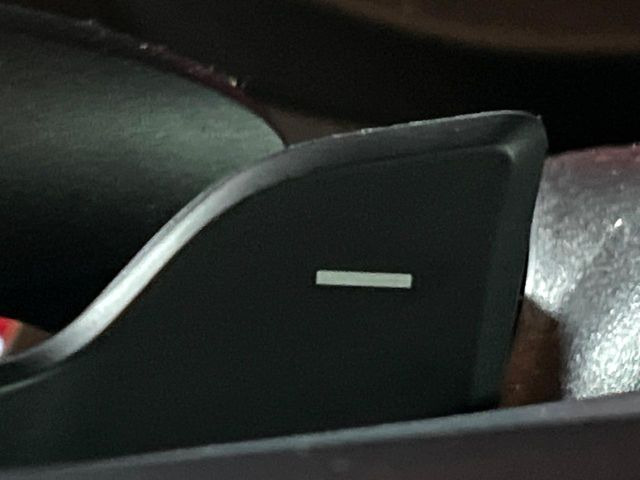 �y�p�h���V�t�g�z�n���h�������𗣂����ɑf�����V�t�g�A�b�v&�_�E�����ł���̂ŁA�G���W���u���[�L���g�������⍂�����H�̍����ŉ�����������ʂŖ𗧂��܂��B