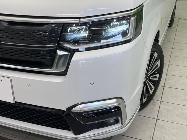 �yLED�w�b�h���C�g�z���V����ԑ��s�����ǍD�Ȏ��E���m�ۂ����S���ĉ^�]�ł��鍂�P�xLED�w�b�h���C�g�𑕔�!�_�����x�������A����d�͂��}�����Ă��܂��B