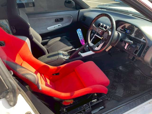 �C�ɂȂ邨�Ԃ�����܂�����E�̓d�b�ԍ����璼�ڂ��X�ɂ��₢���킹���������B�x�����@����ԗ����A��Ԃ܂łȂ�ł������������Ē����܂��B�X�^�b�t�ꓯ���A�����҂����Ă���܂��B