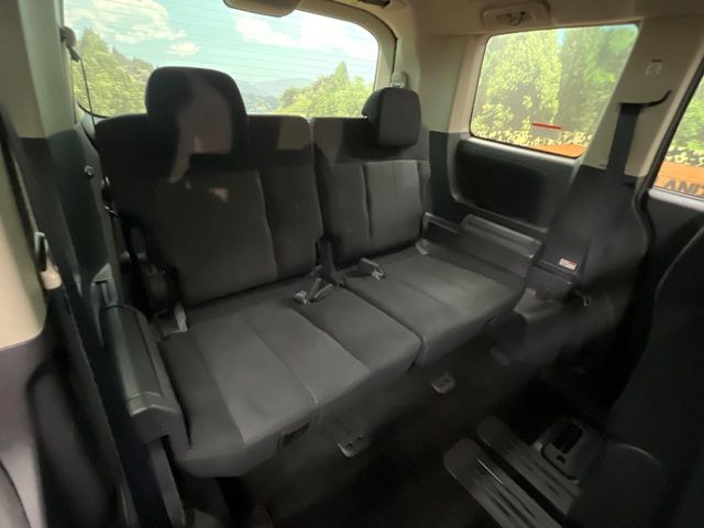 3��ڃV�[�g�͂�������ԗǍD����l�ł��������ƍ����Ē����܂��̂ŁA��l���ł̂��o���������N���N�ł��􂲉Ƒ��ŁA�C�̒m�ꂽ���ԂŁA�h���C�u�ɍs���̂��y���݂ł��ˁ�