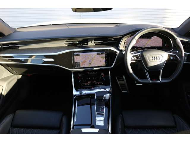 S7スポーツバック