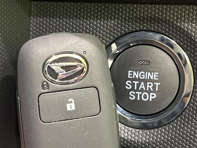 �y�L�[�t���[�V�X�e���z�J�o����|�P�b�g�ɓ��ꂽ�܂܂ł��h�A�̎{���E�������\�ȃX�}�[�g�L�[�𑕔��B�G���W���̃I���E�I�t�����J�M�����o���K�v����������Ƃ��Ă��֗��ł���