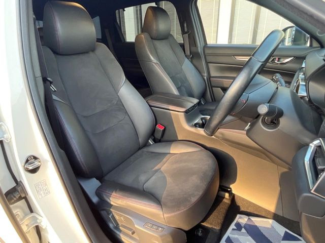 �y�n�[�t���U�[�V�[�g�z�������ƍ���S�n�𗼗������l�C�̃V�[�g���w�ʁE���ʂ̓X�G�[�h���ƂȂ��Ă���A���G��⊊��ɂ����ɗD��Ă��܂��B�C���╞���ɍ��E���ꂸ���K�ɂ���肢�������܂��B