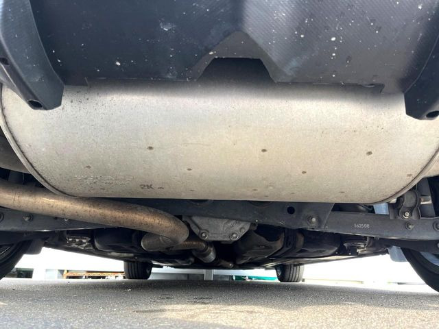 ����肪���ꂢ�Ȃ����ɁA�h�K���H�̎{�H���I�X�X���B�~��n��͂������A���ݕ��ɂ��Z���̕���A��Ń}�����E�E�B���^�[�X�|�[�c���������ɂ��D�]���������Ă���܂��B