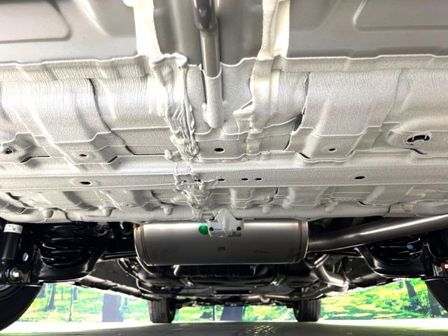 下回りがきれいなうちに、防錆加工の施工がオススメ。降雪地域はもちろん、沿岸部にお住いの方や、趣味でマリン・ウィンタースポーツをされる方にご好評いただいております。