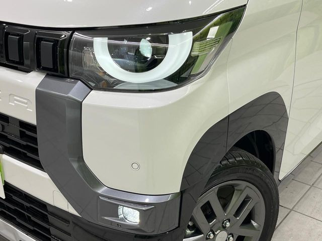 �yLED�w�b�h���C�g�z���V����ԑ��s�����ǍD�Ȏ��E���m�ۂ����S���ĉ^�]�ł��鍂�P�xLED�w�b�h���C�g�𑕔�!�_�����x�������A����d�͂��}�����Ă��܂��B