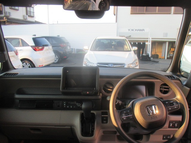 N-BOXジョイ 2トーン