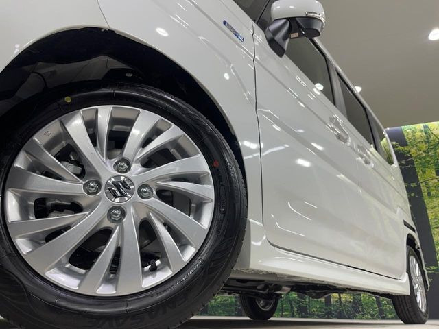 【純正14インチアルミホイール】外観にマッチした純正アルミホイールを装着しております。各種社外アルミホイールや、スタッドレスタイヤも取扱いしております。是非ご相談ください♪