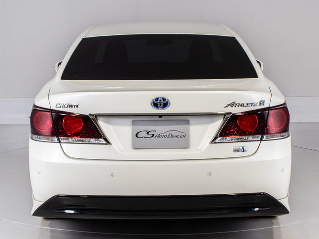 人気のホワイトパール外装!