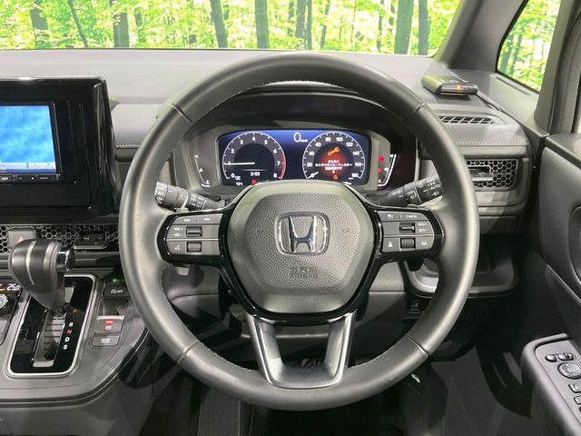 �y�A�_�v�e�B�u�N���[�Y�R���g���[���z�������H�ł̒��������s���y��!!�����ő��x��ۂN���[�Y�R���g���[�����A�Փˌy���V�X�e���ƘA�g���A�O���̎ԗ������m���ĎԊԂ�ۂ悤�ɑ��x���߂��Ă���܂�!!