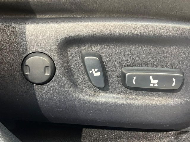 �y�p���[�V�[�g�z�X�C�b�`��ŊȒP�ɃV�[�g�̔��������\!�d��������͂�����܂���!���K�ȃV�[�g�|�W�V�����ɃZ�b�g���āA���K�ȃh���C�u�����y���݂��������B