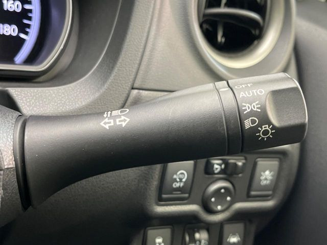 �y�I�[�g���C�g�z����̖��邳�ɉ����Ď����Ńw�b�h���C�g�̓_���E�������ł���@�\�ł�!���C�g�̕t���Y��E�����Y��Ȃǂ������Ȃ�A�J�̓���[���̑��s�����S!�g���l���ʉߎ����֗��ł��ˁ�