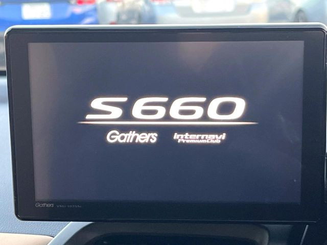 �y�����i�r�z�l�C�̏����i�r�𑕔��B�I�[�f�B�I�@�\���[�����Ă���ABluetooth�ڑ�����΂������̃X�}�z��MP3�v���C���[�̉��y���Đ��\!�����̉^�]������Ɋy�����Ȃ�܂�!!