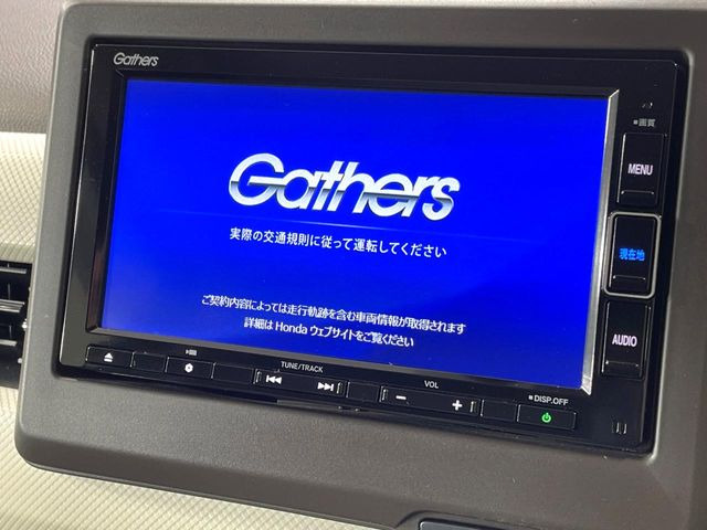 �y�����i�r�z�l�C�̏����i�r�𑕔����Ă���܂��B�i�r�̎g���₷���͂������A�I�[�f�B�I�@�\���[��!�L�����v�◷�s�͂������A�ʋ΂┃�����ȂǕ��i�̃h���C�u���y�����Ȃ�͂���