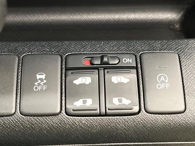 �y�����p���[�X���C�h�h�A�z�X�}�[�g�L�[��^�]�Ȃ̃X�C�b�`�Ō�ȗ����X���C�h�h�A�̊J���\���d��������͂����ăh�A���J����K�v�������A�����Ȃ��q�l�ł��ȒP�ɊJ���߂ł����K�ł���