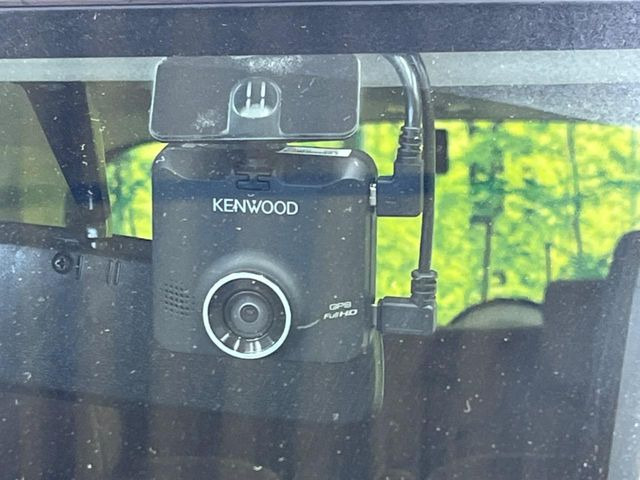 �y�h���C�u���R�[�_�[�z���S�E���S�ȃJ�[���C�t�ɕK�{�̃h���C�u���R�[�_�[�𑕔�!���s���͂������A������^�]�⎖�̂ɑ��������ۂ̏󋵂��f���ŋL�^���A����̃��X�N�ɔ����܂��B