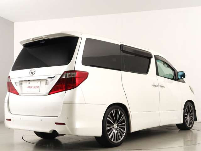 ���X�ł́A���I���ꂽ�ԗ��̂ݓW�����Ă���܂��B�A���t�@�[�h�E���F���t�@�C�A�ɓ����������X�Ȃ�ł̖͂L�x�ȍ݌ɂ̒�����A���C�ɓ���̈������T����������!