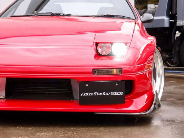 �S���ł��䐔�̏��Ȃ�FC�J�u���I���J�X�^���ԗ��̓���!�O���̓u���C�Y���b�h�ɓh������A���Г��Ɏ��ɃI���^�l�[�^�[���V�i�����ρB���z���f����WORK�}�C�X�^�[S1R18AW�A�ԍ����ȂǊ󏭉��l�̍������