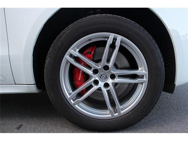 ���Ǝҗl�ւ̔̔��͂��f�肳���Ă��������܂��B �Ԍ������ԗ��̏ꍇ�́A�Ԍ����擾�������x�������z�ŕ\�����Ă���܂��B