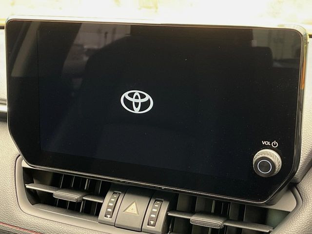 �y10.5�C���` �f�B�X�v���C�I�[�f�B�I�z���ʂ̃f�B�X�v���C��AppleCarPlay��AndroidAuto�����p�\�B�傫�ȉ�ʂŃX�}�z�i�r�A�v���������p���������܂���