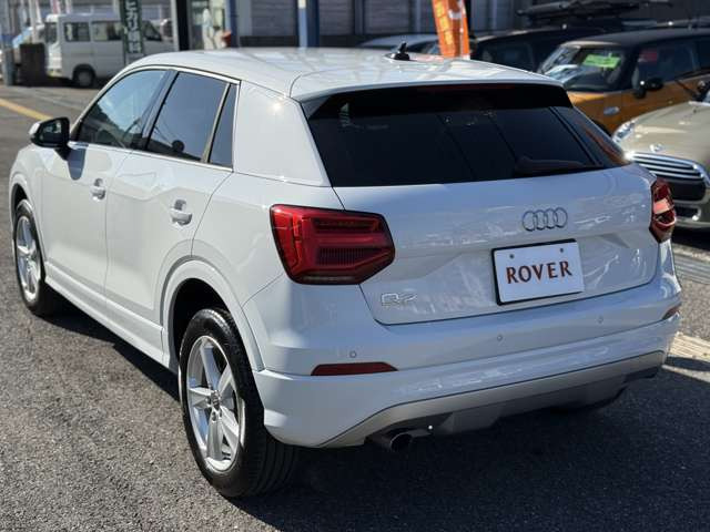 Q21.0 TFSI スポーツ