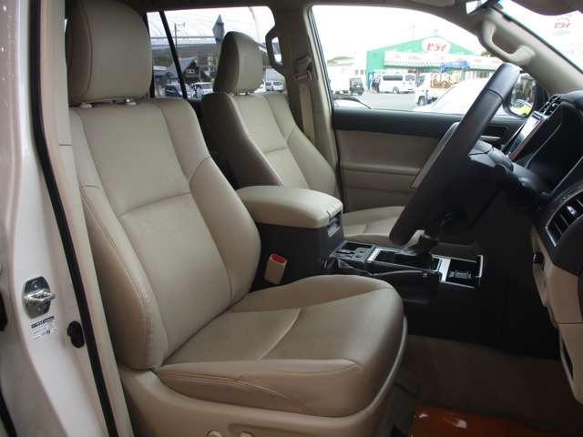 �ЊO9�^SD�i�r�E�t���Z�O�EB�J�����E�T�����[�t�E�x�[�W���v�x���`���[�V�����V�[�g�EP�V�[�g�E����18AW�EETC�E�ЊO�h�����R�E���[�t���[���EPCS�ELCC�ELDA�ERSA�E1�I�[�i�[��