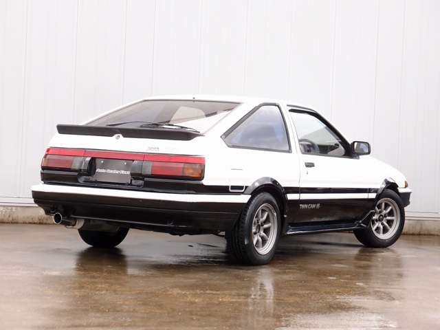 �l�C��AE86�����p���_�g���m�d�l�̓���!�g���m�t�F�C�X�ɕύX���A�O�������F�h���ς݁B�ԍ����A���^�i�x14AW�A�}�t���[�Ȃǂ̓����p�[�c�ɉ����G�A�N���V�i�����A�f�Y�r�����ς݂ƂȂ�܂�