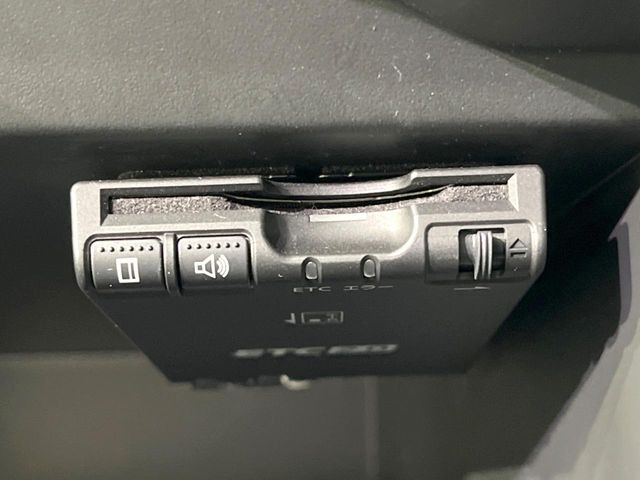 【ETC】高速道路の料金所をストレスなく通過!話題のスポットやサービスエリアに多い「スマートIC」利用時は必須のアイテムです。当店でセットアップを実施、ご納車当日からすぐにご利用いただけます!