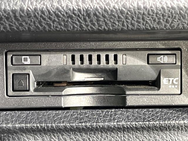 【ETC】高速道路の料金所をストレスなく通過!話題のスポットやサービスエリアに多い「スマートIC」利用時は必須のアイテムです。当店でセットアップを実施、ご納車当日からすぐにご利用いただけます!