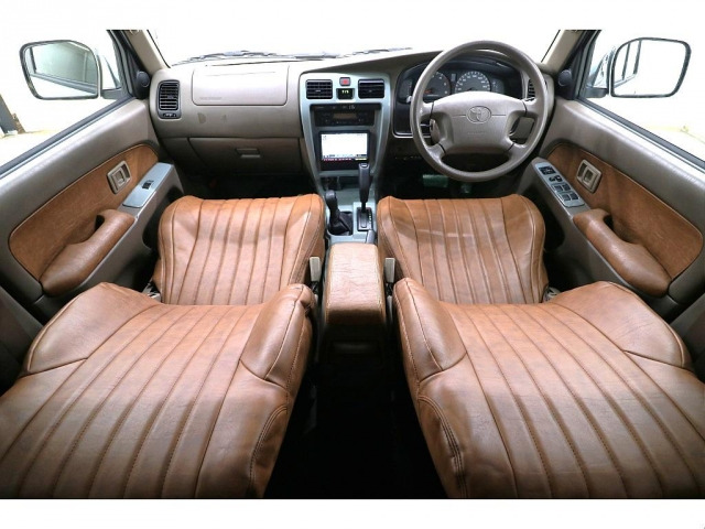 ハイラックスサーフ3.0 SSR-X ディーゼル 4WD