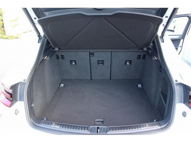 ���Ǝҗl�ւ̔̔��͂��f�肳���Ă��������܂��B �Ԍ������ԗ��̏ꍇ�́A�Ԍ����擾�������x�������z�ŕ\�����Ă���܂��B