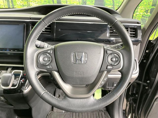 �y�X�e�A�����O�X�C�b�`�z�^�]���A�O������ڐ������炷���ƂȂ��A�I�[�f�B�I���̑��삪�\�ȕ֗��@�\!���S&���K�ȃh���C�u�����o���Ă���܂���