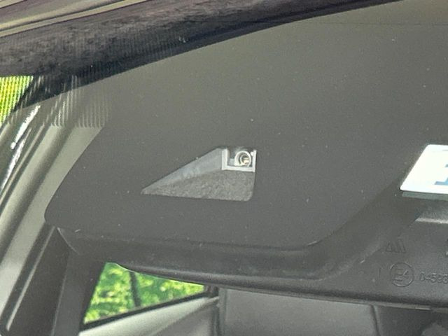 �y�g���^�Z�[�t�e�B�Z���X�z���s���ɑO���̎ԗ�����F�����A�Փ˂������Ȏ��͌x��ƃu���[�L�ŏՓˉ���Ɣ�Q�y�����A�V�X�g�B�����S�Ƀh���C�u�����y���݂��������܂��B